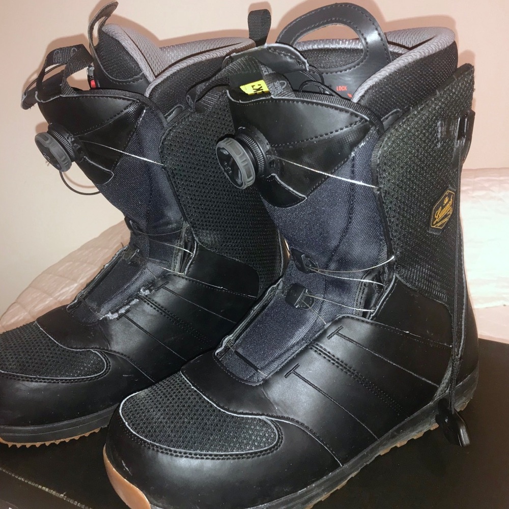 Snowboard Boots sz 12.5 Salomon BOA Launch